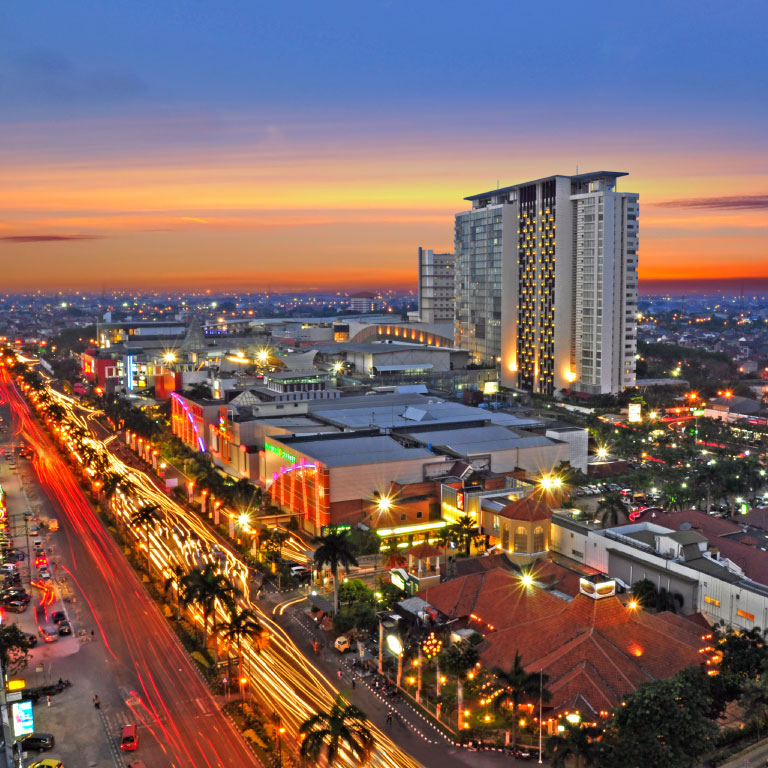 Mal Kembali Dibuka, Ini Mal Tertua Terbesar yang Bisa Kamu Kunjungi Saat Staycation