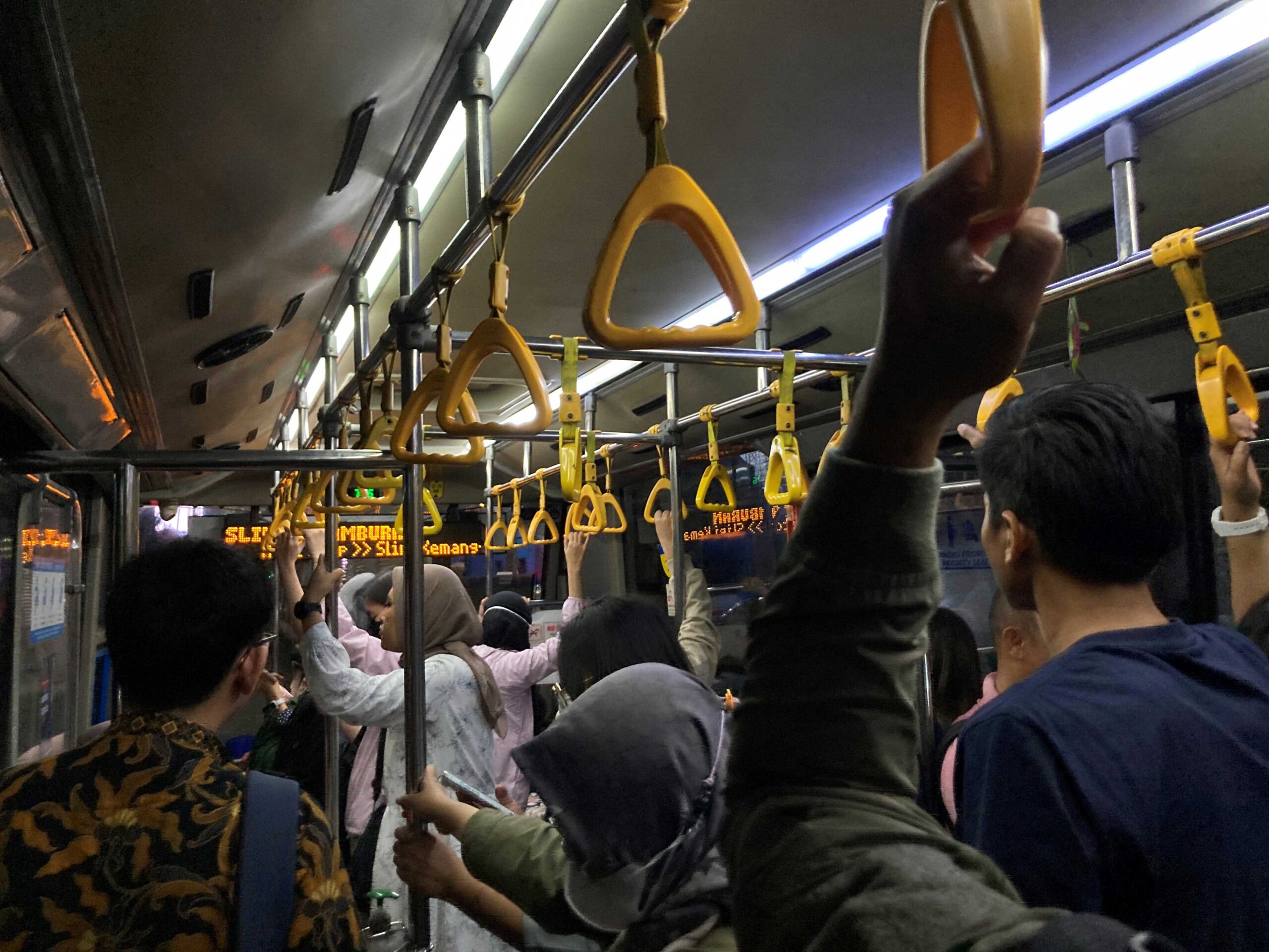 Gen Z are Quitting Their Jobs. What Should Employers Do?